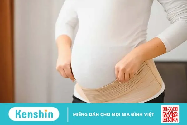 Vì sao đau rốn khi mang thai? Mẹ đã biết mẹo giảm đau hiệu quả?