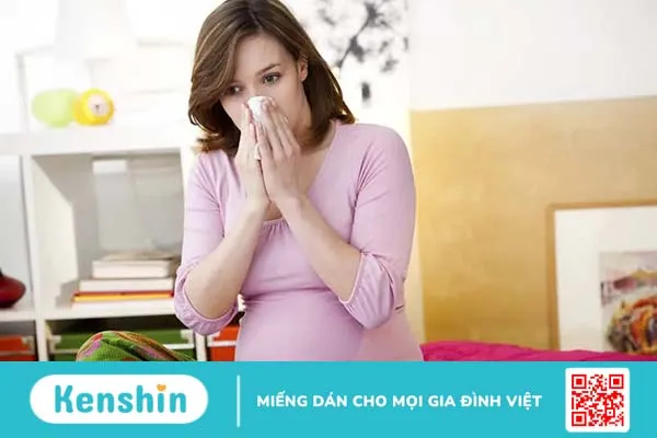 Vì sao dễ mắc viêm mũi khi mang thai? Mẹ nên làm gì để cải thiện?