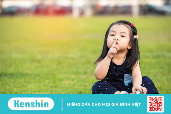 Vì sao trẻ 3 tuổi chậm nói? Bạn nên làm gì để giúp trẻ lên 3 nói tốt?