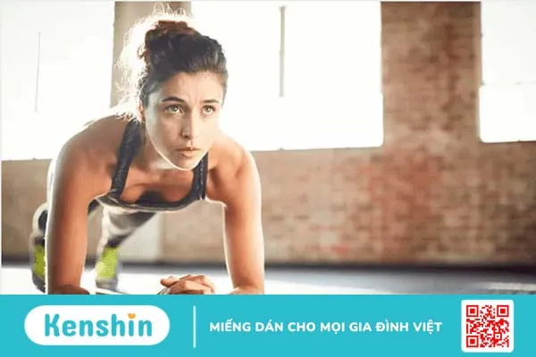 [Video] 10 bài tập thể dục giảm mỡ trên giường bạn nên tập mỗi sáng