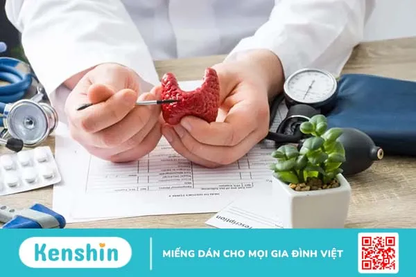 Viêm tuyến giáp bán cấp có nguy hiểm không? Cách điều trị và phòng ngừa thế nào?