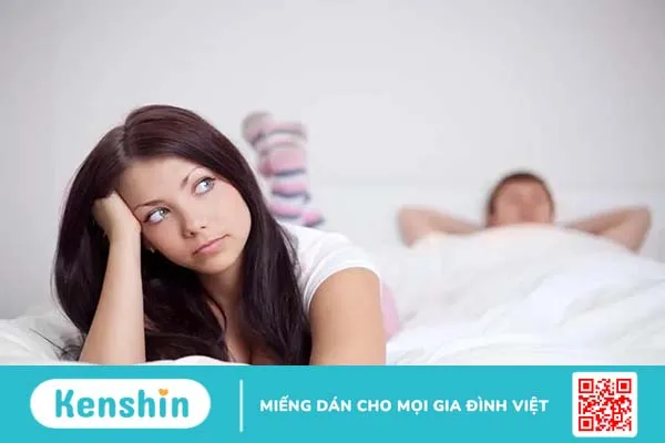 Vợ chồng ngày nào cũng quan hệ có sao không?