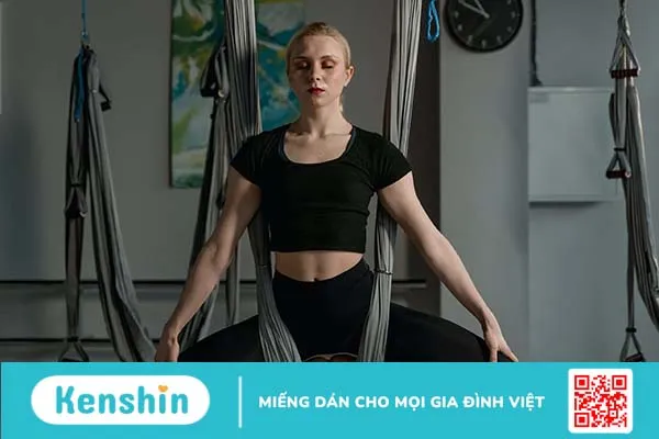 Yoga bay giúp các động tác yoga dễ dàng hơn bao giờ hết