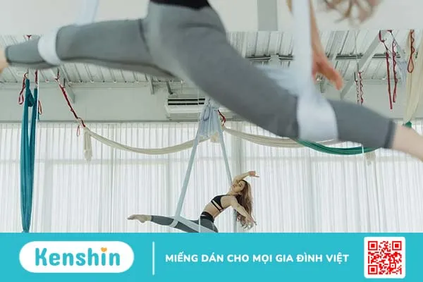 Yoga bay giúp các động tác yoga dễ dàng hơn bao giờ hết