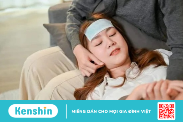 Miếng dán hạ sốt có dùng được cho người lớn hay không?