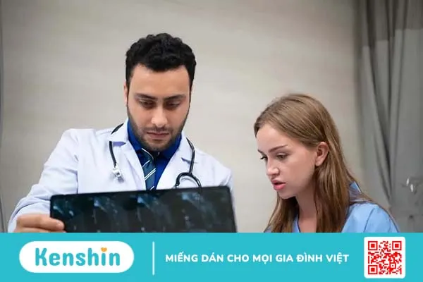 Nấc cục kéo dài có thể là dấu hiệu của hội chứng hành tủy bên