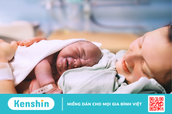 Tiêu chảy sau sinh mổ có nguy hiểm không?