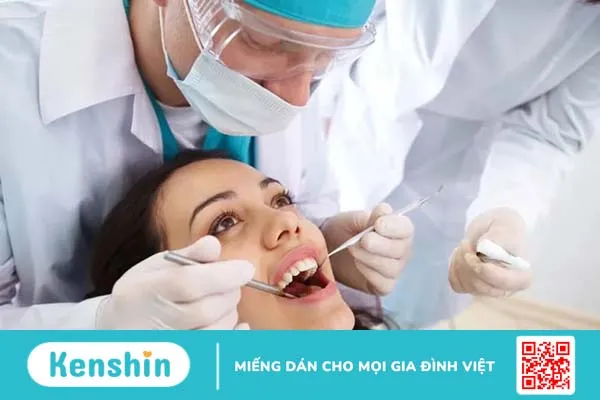 Trong miệng có vị kim loại là cảm giác như thế nào, do đâu?