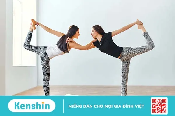 [Video] Các tư thế yoga đôi đẹp mắt từ cơ bản đến nâng cao